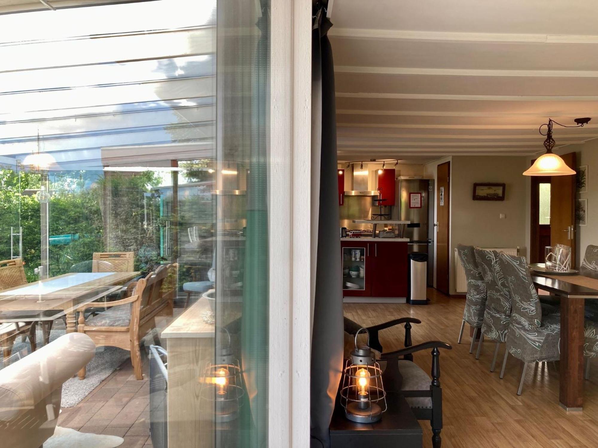 4 Pers Holiday Home Hilla With Winter Garden In Front Of The Dike Directly On The Lauwersmeer Anjum Eksteriør bilde