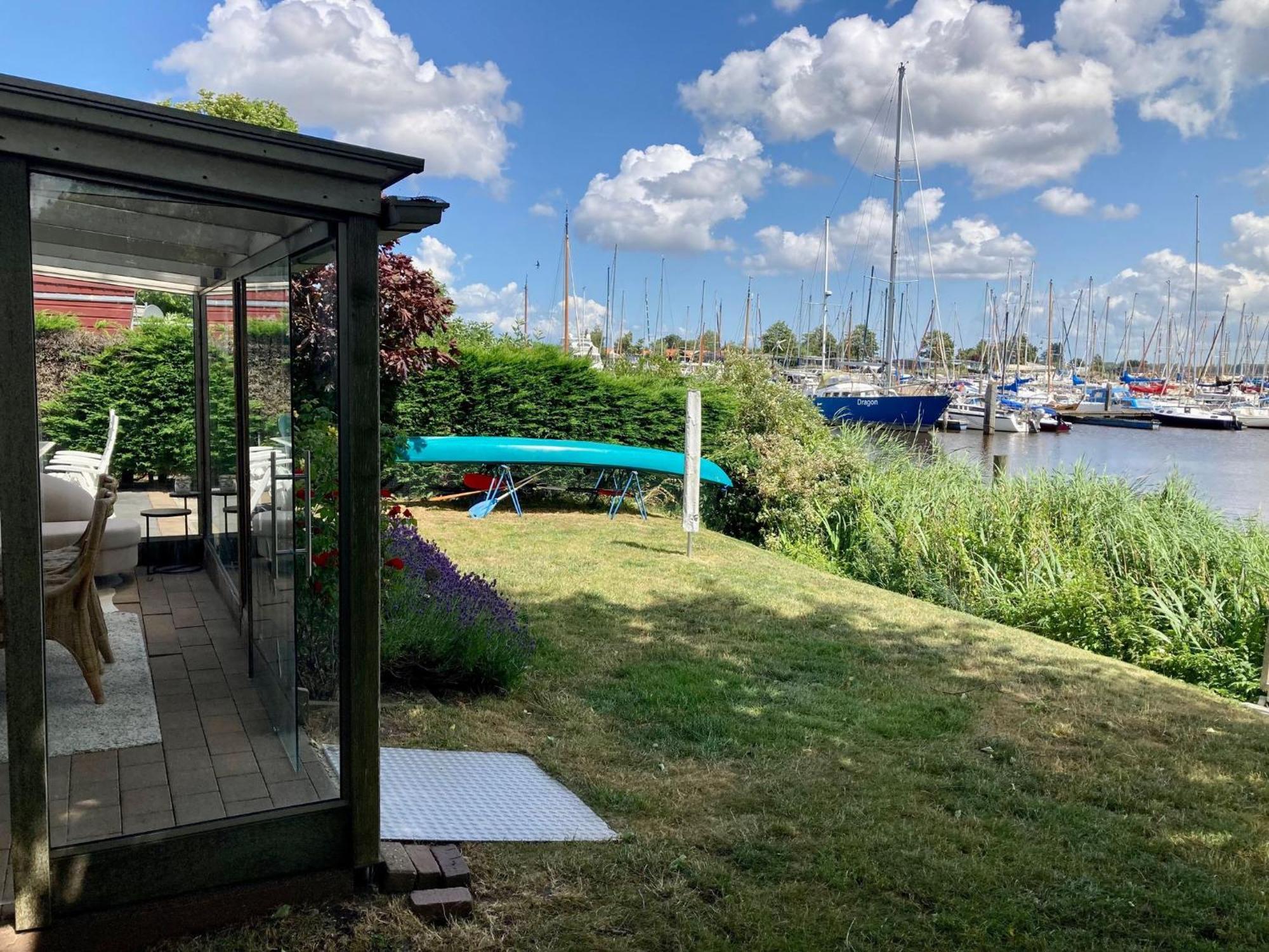 4 Pers Holiday Home Hilla With Winter Garden In Front Of The Dike Directly On The Lauwersmeer Anjum Eksteriør bilde