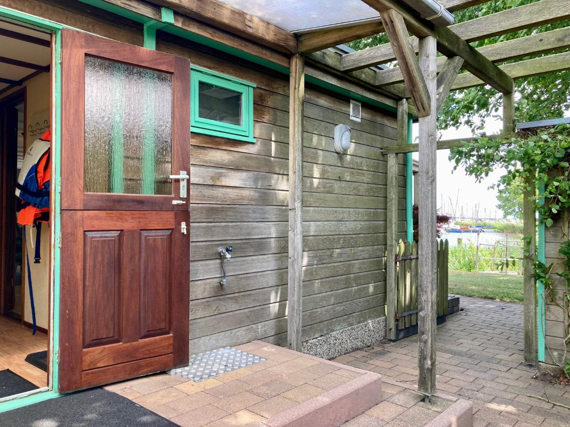 4 Pers Holiday Home Hilla With Winter Garden In Front Of The Dike Directly On The Lauwersmeer Anjum Eksteriør bilde